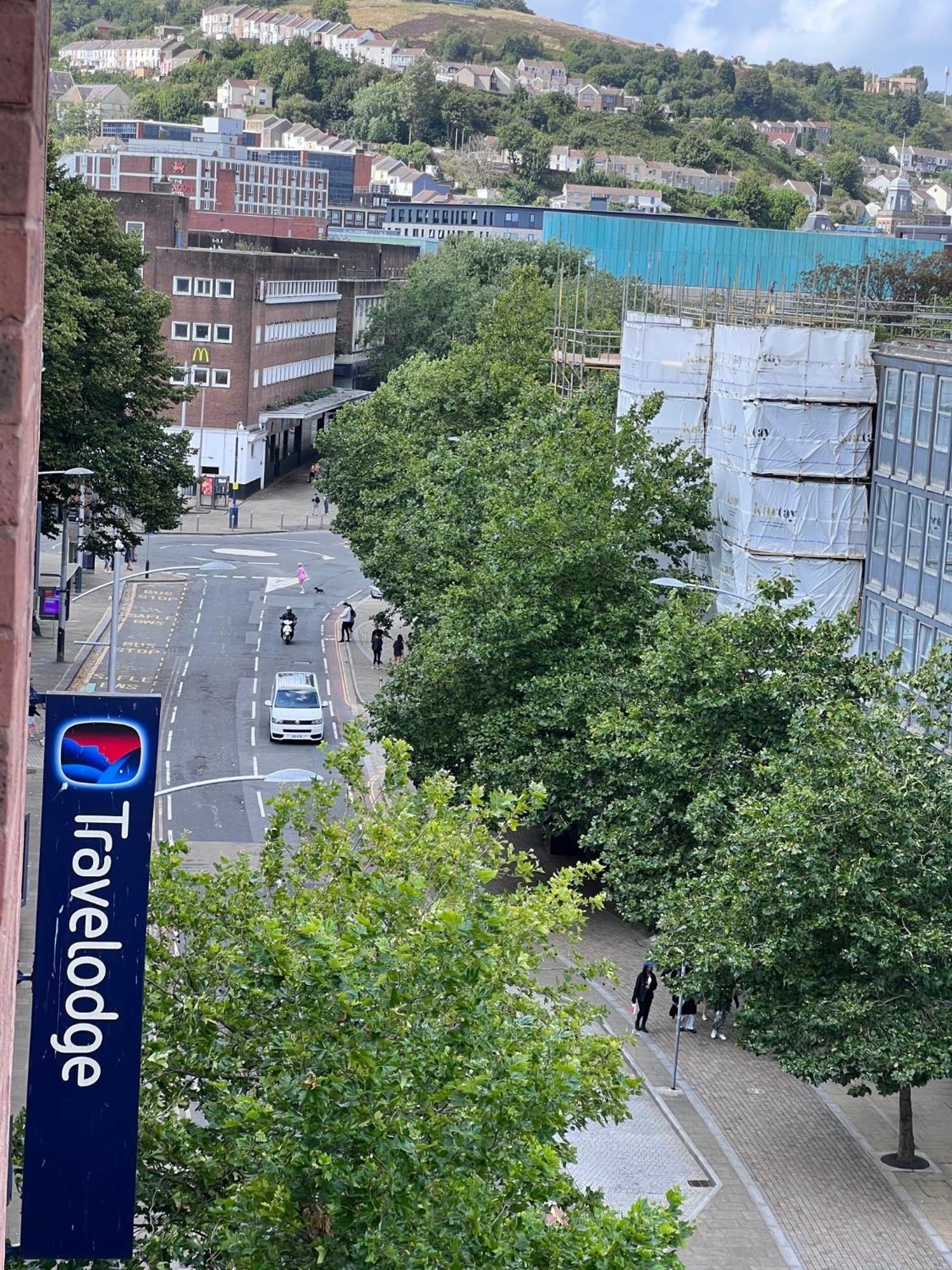Great City Centre Getaway Apartment 2 Bed Near The Beach And Shopping Area Swansea Extérieur photo