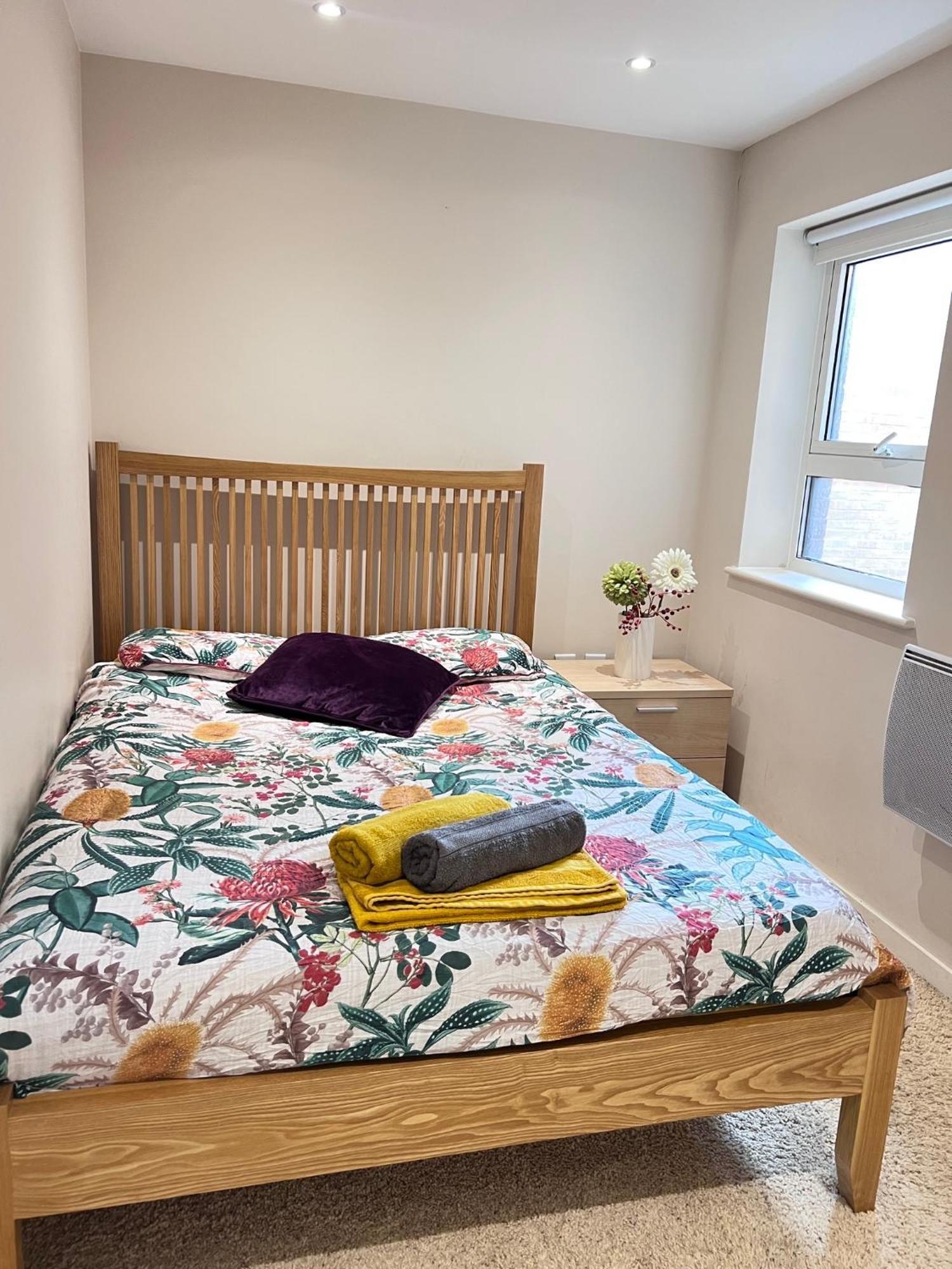 Great City Centre Getaway Apartment 2 Bed Near The Beach And Shopping Area Swansea Extérieur photo